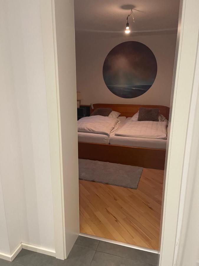 Ruhige Ferienwohnung , Ideal Fuer Berufspendler Hadamar Extérieur photo